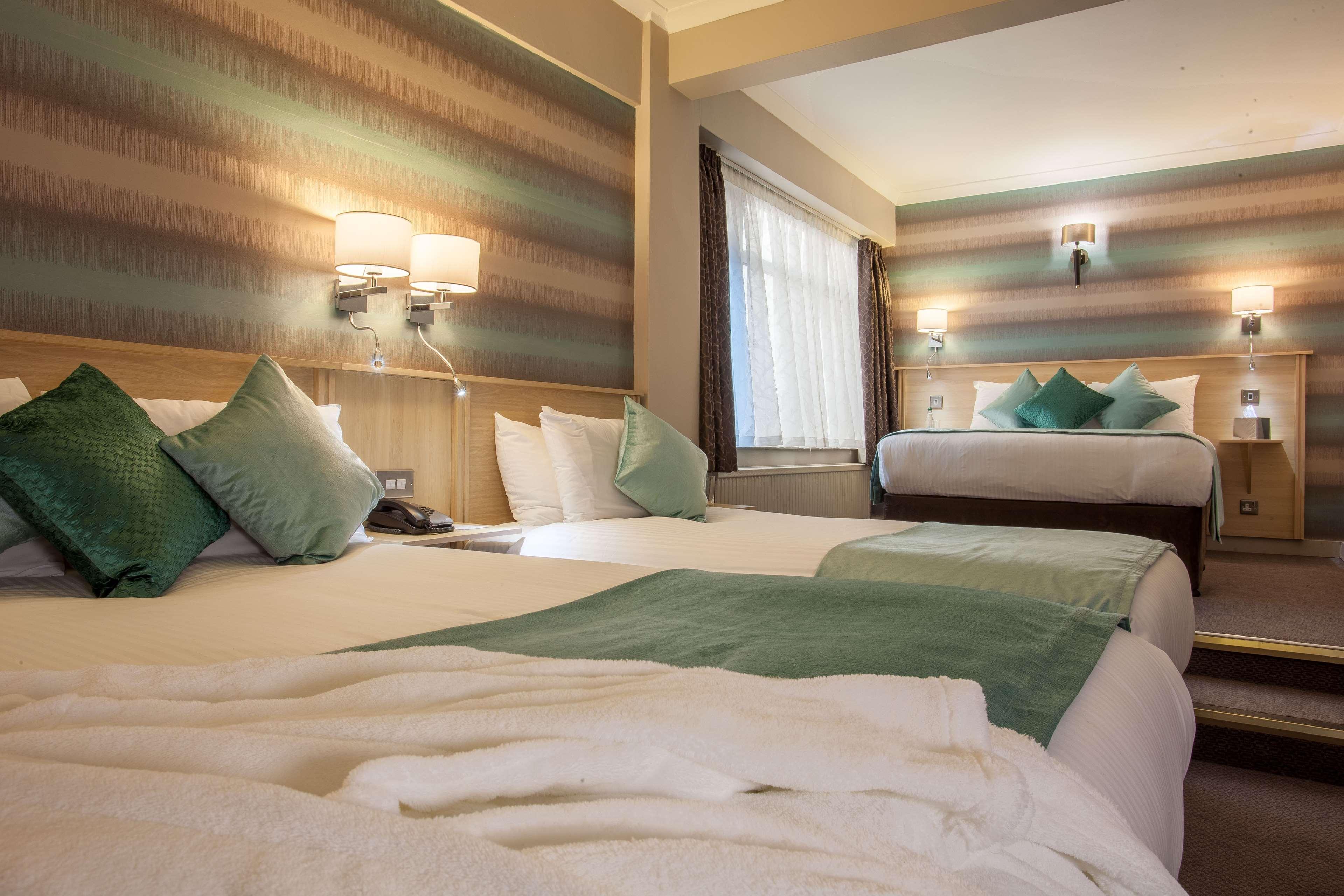 Cresta Court Hotel Altrincham Eksteriør billede