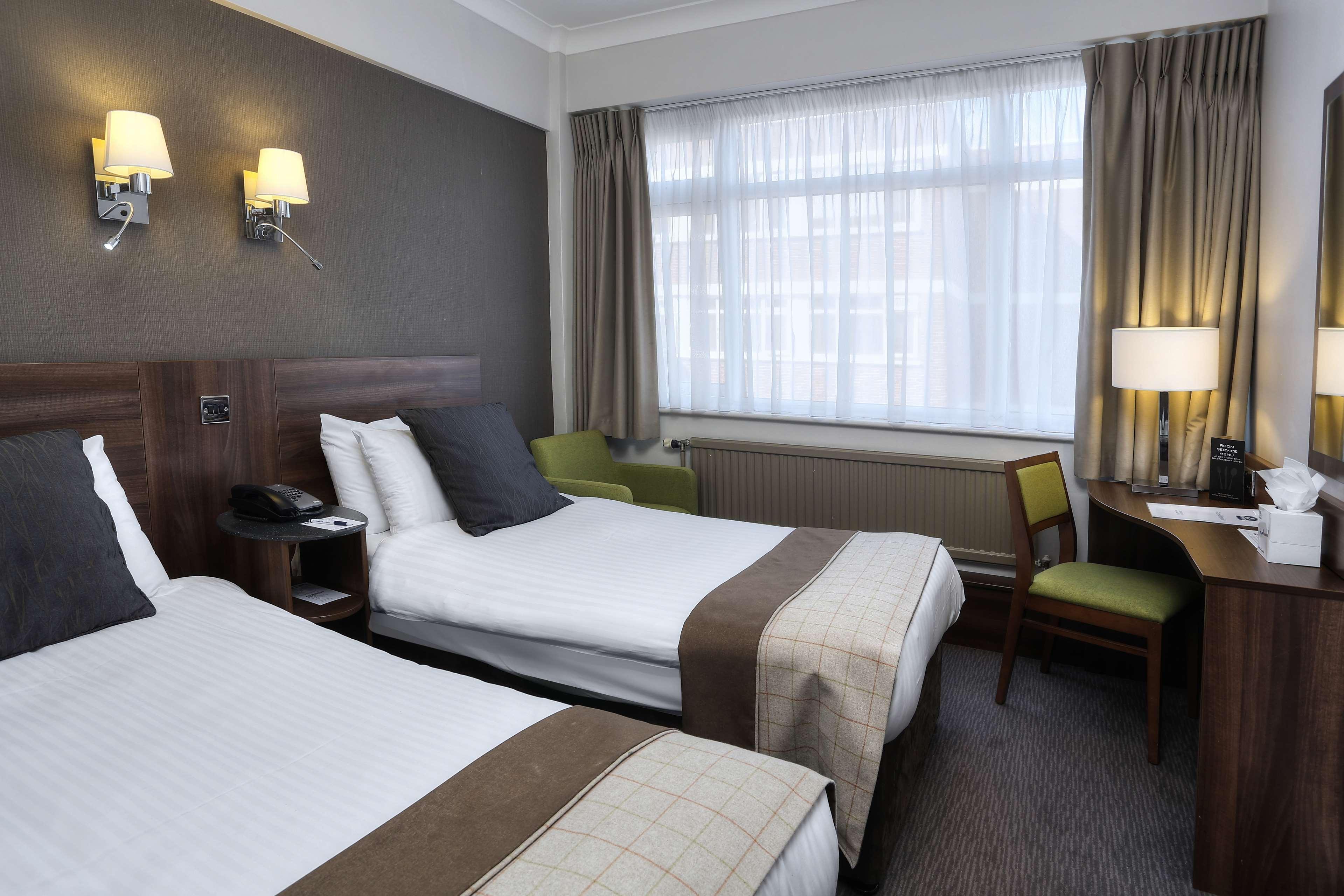 Cresta Court Hotel Altrincham Eksteriør billede