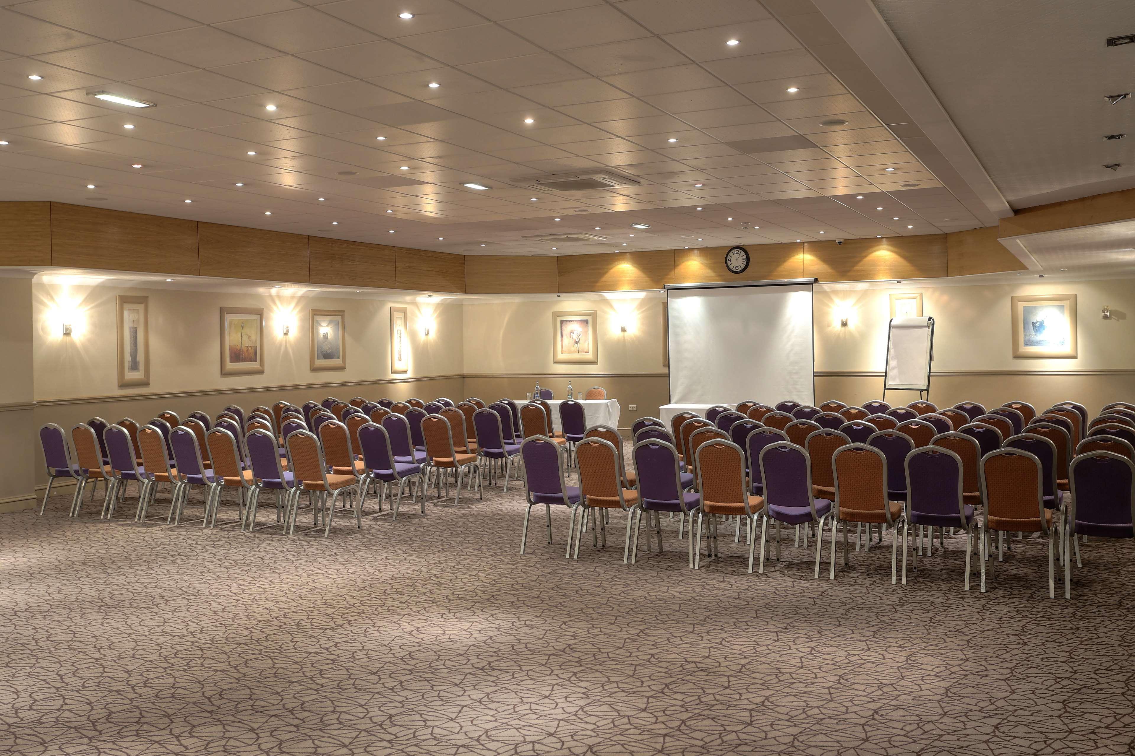 Cresta Court Hotel Altrincham Eksteriør billede